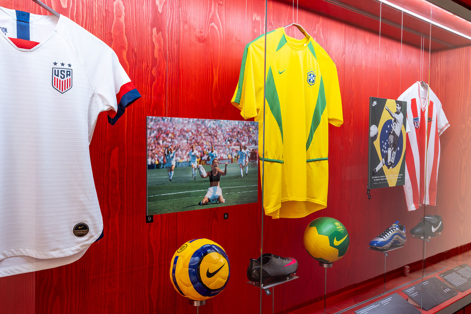 La Exposición. NIKE. Diseño en movimiento